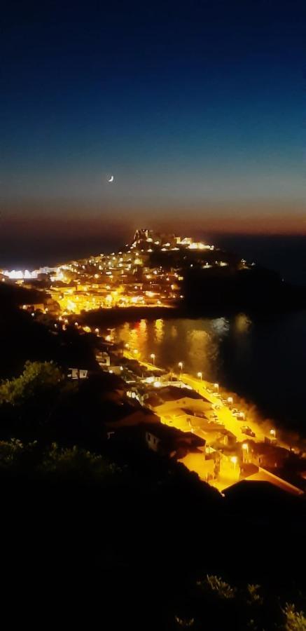 Tra Blu E Celeste Apartment Castelsardo Exterior photo
